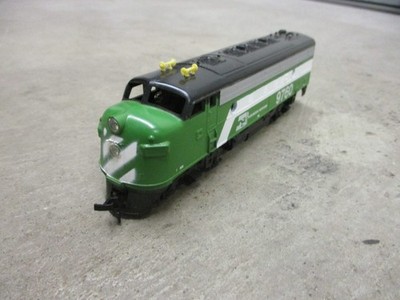 Athearn HO , Track Tested  F7A Diesel,Burlington Northern #9760