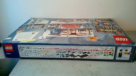 Lego 10184 50 Year Town Plan with Box And Certificate Letter 