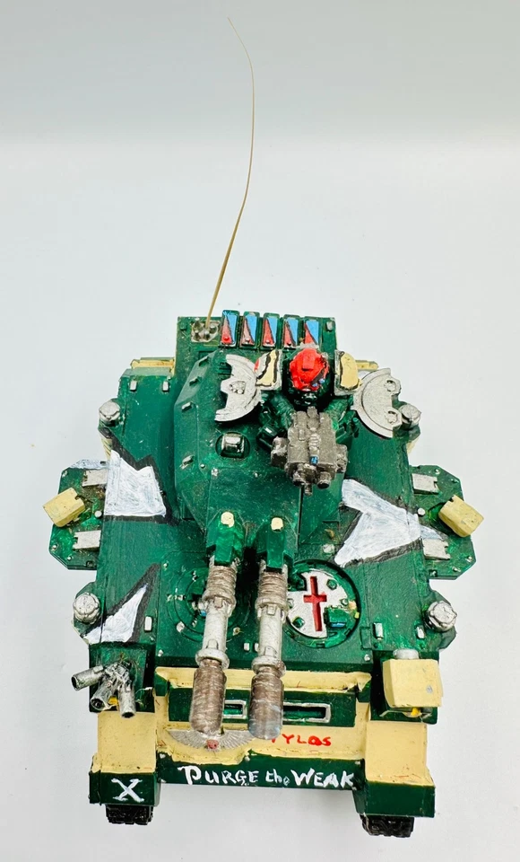 Warhammer 40k Predator Tank/Dark Angels  *Customised/Painted* - Imagem 4 de 4