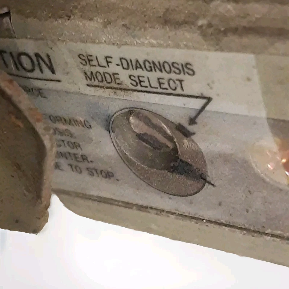 Infiniti G20 1999 OEM motor electrónico módulo de control informático ecu A18-J77 CD0 Foto 4 de 4