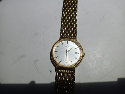 時計 Seiko Quartz New Old Stock 1984 Unisex Seiko dress Quartz vintage watch