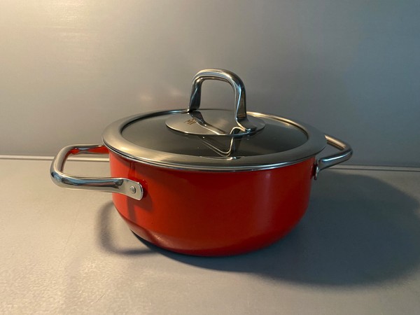 Wmf Bratentopf Kochtopf Fusiontec Compact Mit Glasdeckel 18 Cm, Rot, Induktion-image