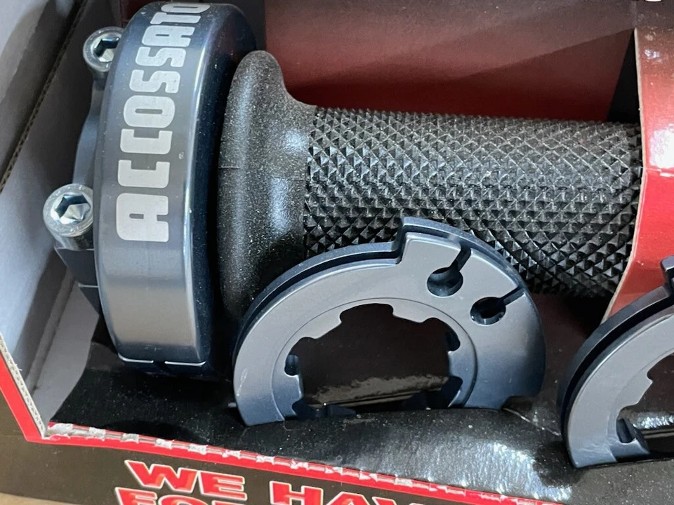 SUZUKI GSXR 1000 2009-2016 ACCOSSATO GAS CONTROL QUICK ACTION THROTTLE w/cables - Image 3 of 3