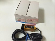 1PCS Photoelectric Switch E3S-R2B4 Omron New