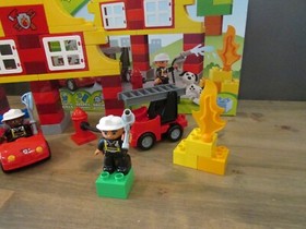 Lego DUPLO My First Fire Station #6138 Retired 2011 - NO DOG