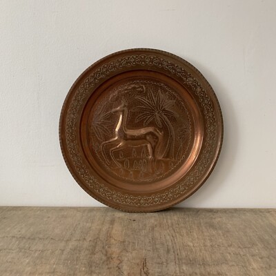 Vintage großer Kupfer Relief Hirsch Rehkitz Bäume Wandbehang Teller Wohndeko