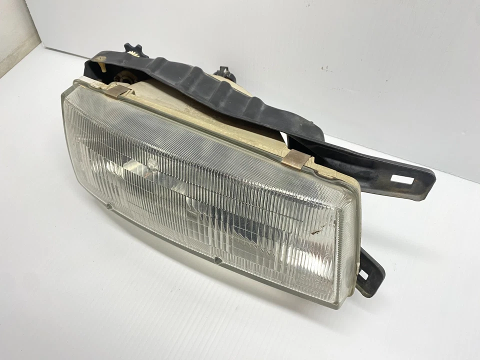 Faro lateral derecho mensajero Nissan Máxima 1989-1994 OEM, 114-58199R Foto 4 de 4