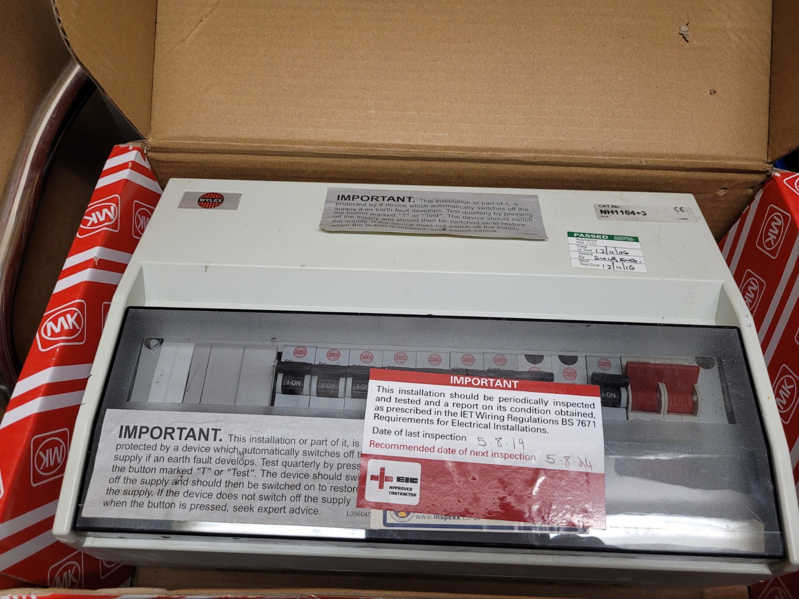 Wylex Consumer Unit With Circuit Breakers