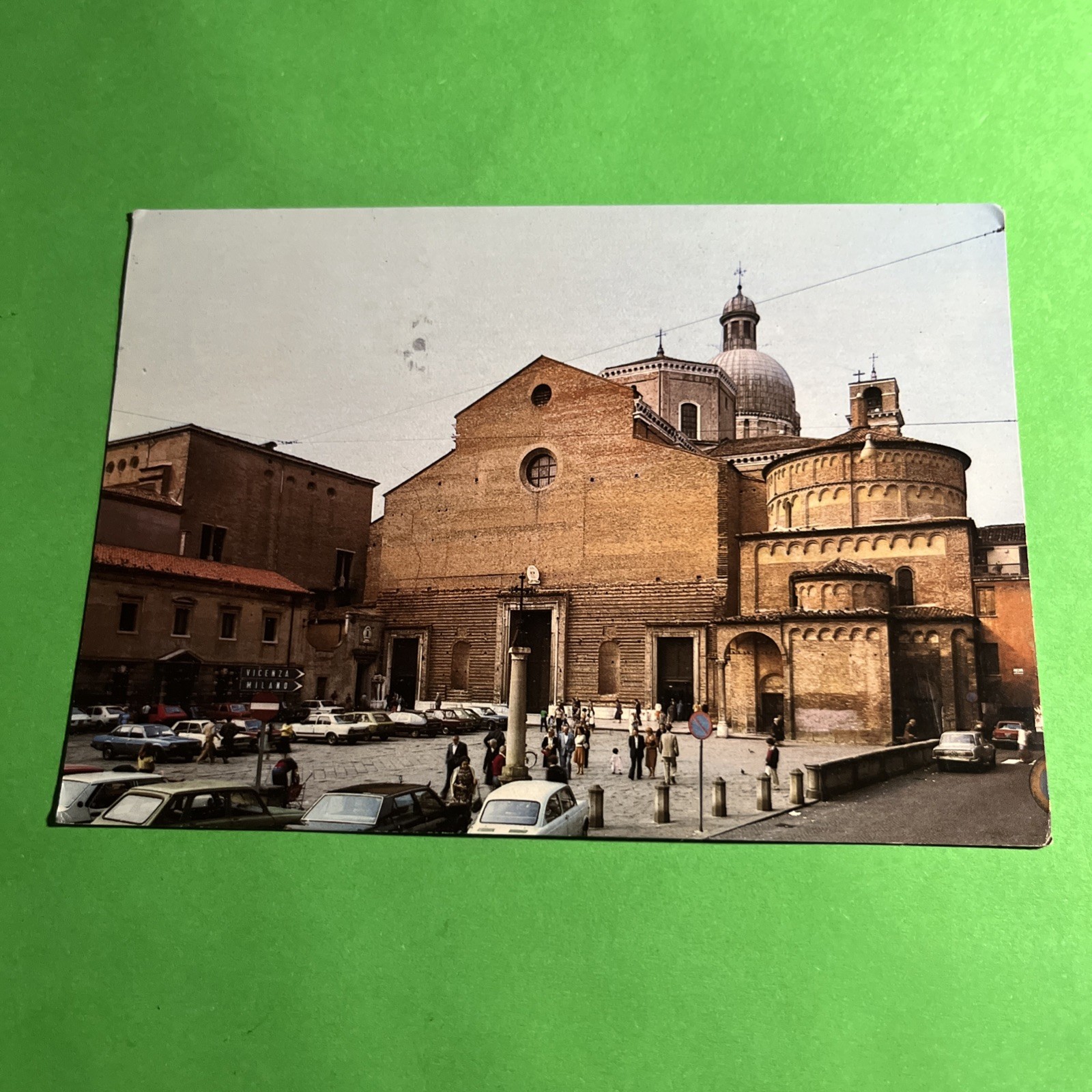PADOVA PIAZZA DUOMO - VIAGGIATA - CARTOLINA A COLORI  - VINTAGE POSTCARD