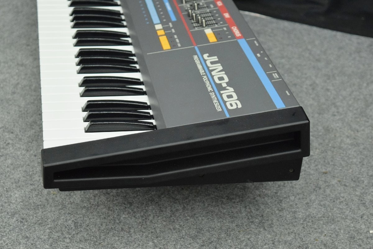 Roland Juno-106 Six-Voice Polyphonic and Programmable Analog