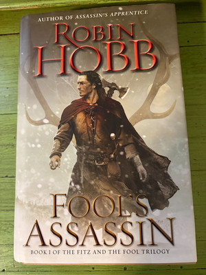 Robin Hobb Fool's Assassin  Fitz and The Fool Series #1 Hard Cover DJ Very Good