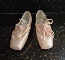 Sansha T-Perina Pointe Shoe TA11 Pink 6M