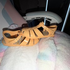 Wonder Nation Orange Lemon Print Jelly Sandals Size 12