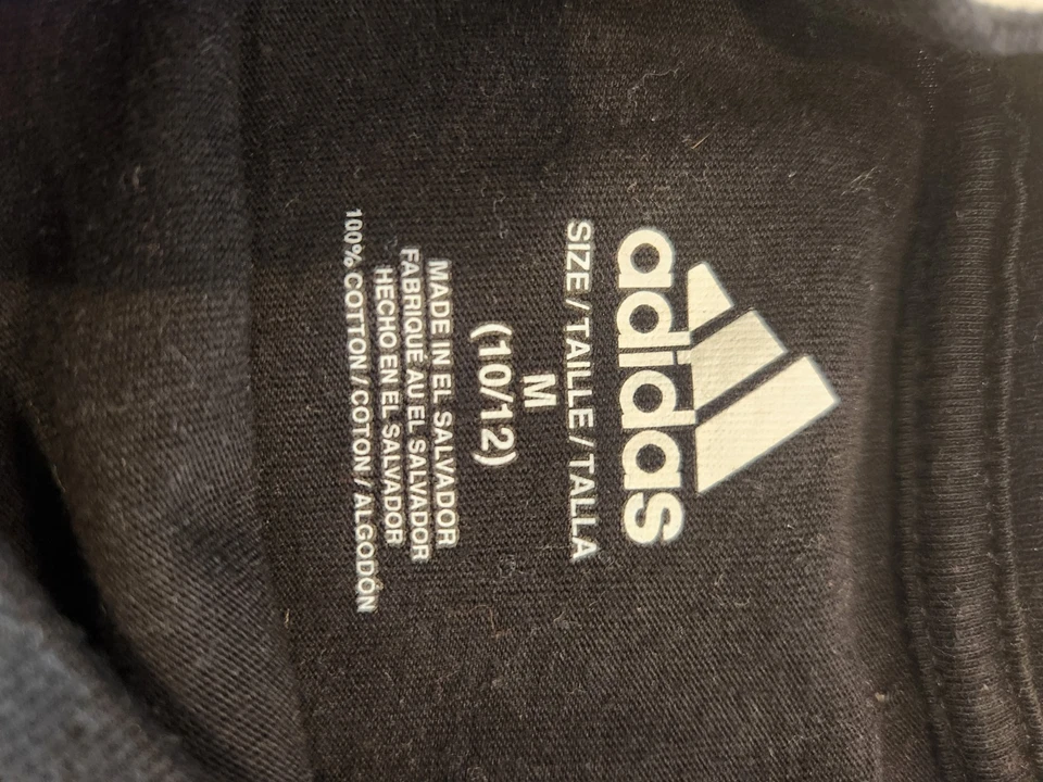 Camiseta niño negra talla mediana 10/12 marca Adidas Foto 4 de 4