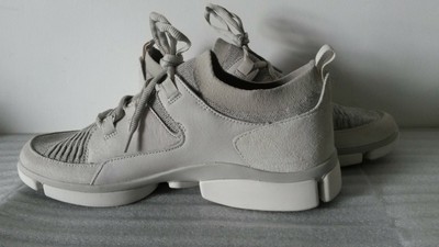 white trainers clarks