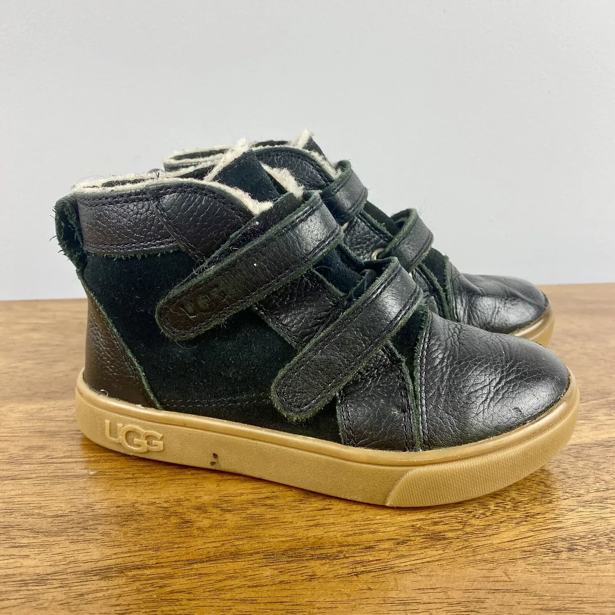 Ugg top rennon toddler