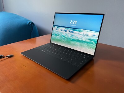 Dell XPS 13 Plus 9320 (New, i7 12th Gen, Graphite, 16 GB Memory, 1 TB Storage)