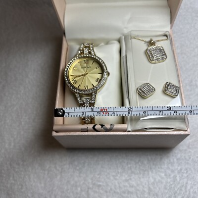Ellen Tracy gold watch necklace earrings gift box set heart bling jewelry NEW ELLEN TRACY Watch Set with Necklace and Earrings - NIB  main image 3