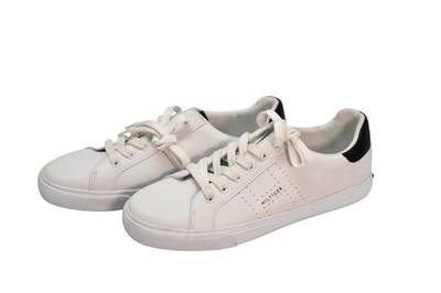 Tommy Hilfiger Lamiss 2 Tennis Shoes Women Size 8 White Low Top Lace Up Sneakers