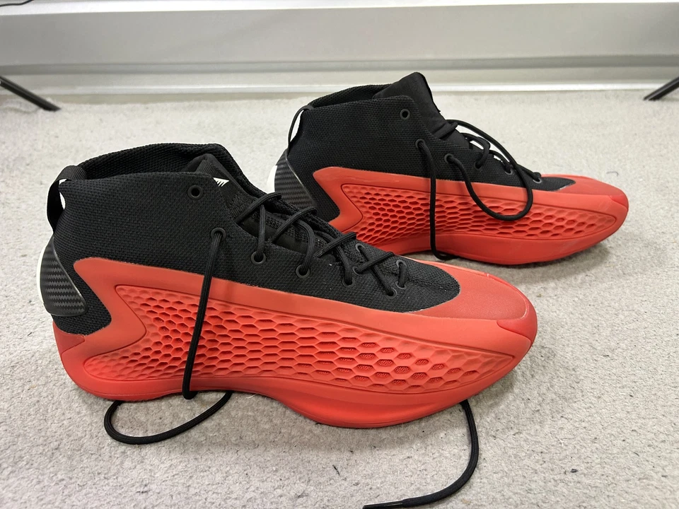 Adidas Anthony Edwards AE 1 Zapatos Para Hombres 12 Negro Rojo Tenis de Baloncesto NBA 2024 Foto 2 de 4