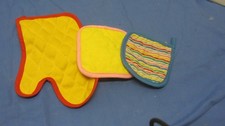 VINTAGE FISHER PRICE FUN WITH FOOD LITTLE TIKES POTHOLDERS AND OVEN MITT LOT