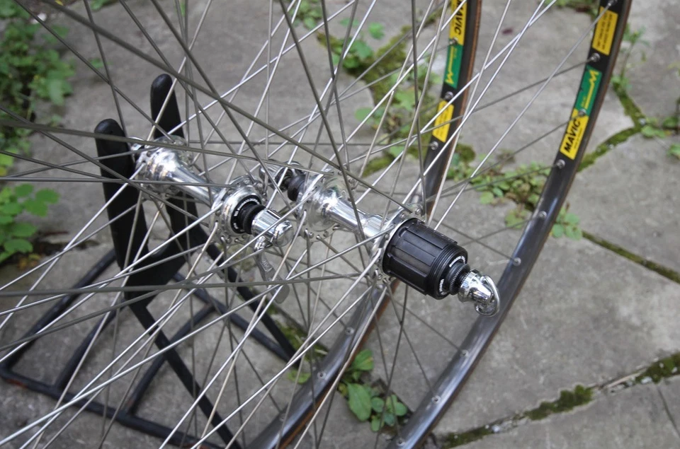 Shimano Dura Ace FH 7401 HB 7400 / Mavic MA40 / 36 H 6 Sp UG Clincher Wheel Set - Bild 4 von 4