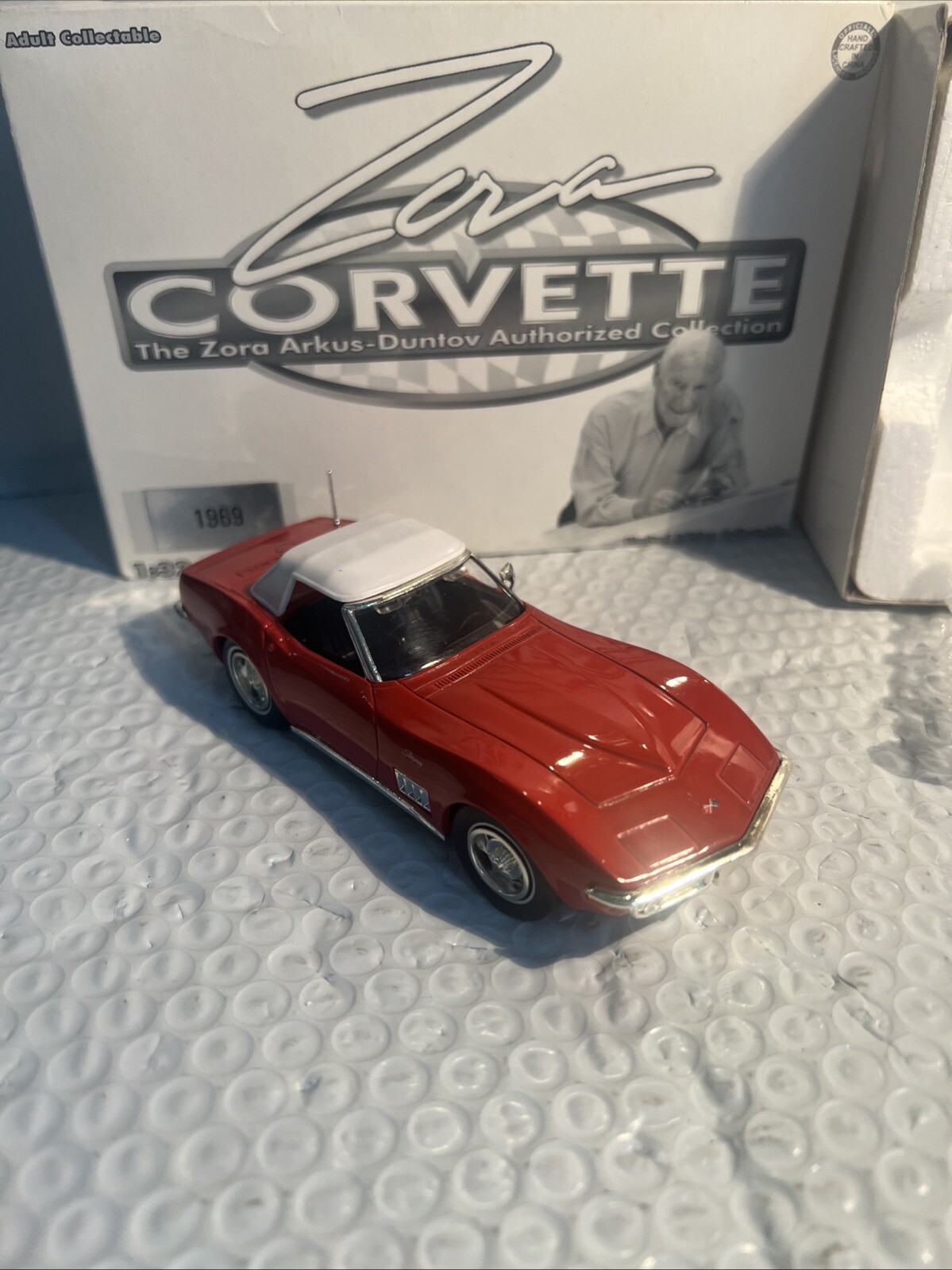 1:32 1969 CORVETTE ZORA ARKUS-DUNTOV AUTHORIZED COLLECTION BY ACTION W/BOX