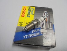 Jeu 4 Bougies neuf Bosch FR8D+X 0 242 229 660 spark plug Zündkerze