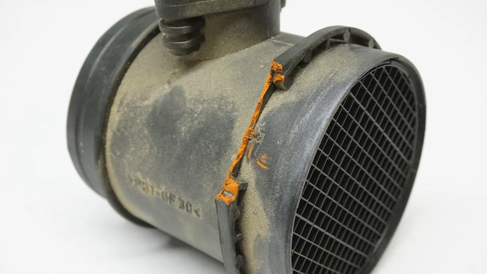 AUDI A3 2005-2008 SENSOR MEDIDOR DE FLUJO DE AIRE MÁSICO 3,2 L Foto 2 de 2