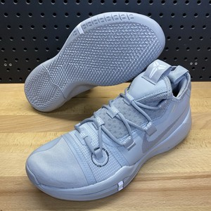 kobe bryant grey shoes