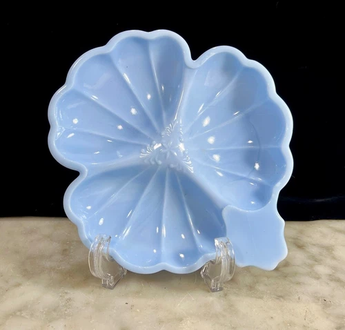 Vintage Jeanette Glass Delphite Blue Shell 3-section Dish MCM Mint!