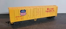 6J HO Scale Train Car UNION PACIFIC UP 166817 BOXCAR HORN HOOK