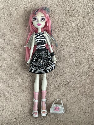 Monster High Doll   Rochelle Goyle Erste Welle Originale Ghule