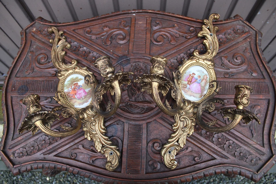 PAR de apliques de pared medallón porcelana Limoges bronce escena victoriana Foto 2 de 4