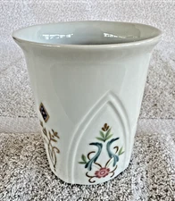 VTG  Prestige Place Venetian Collection Porcelain Vase Floral Gold 3 5/8” High