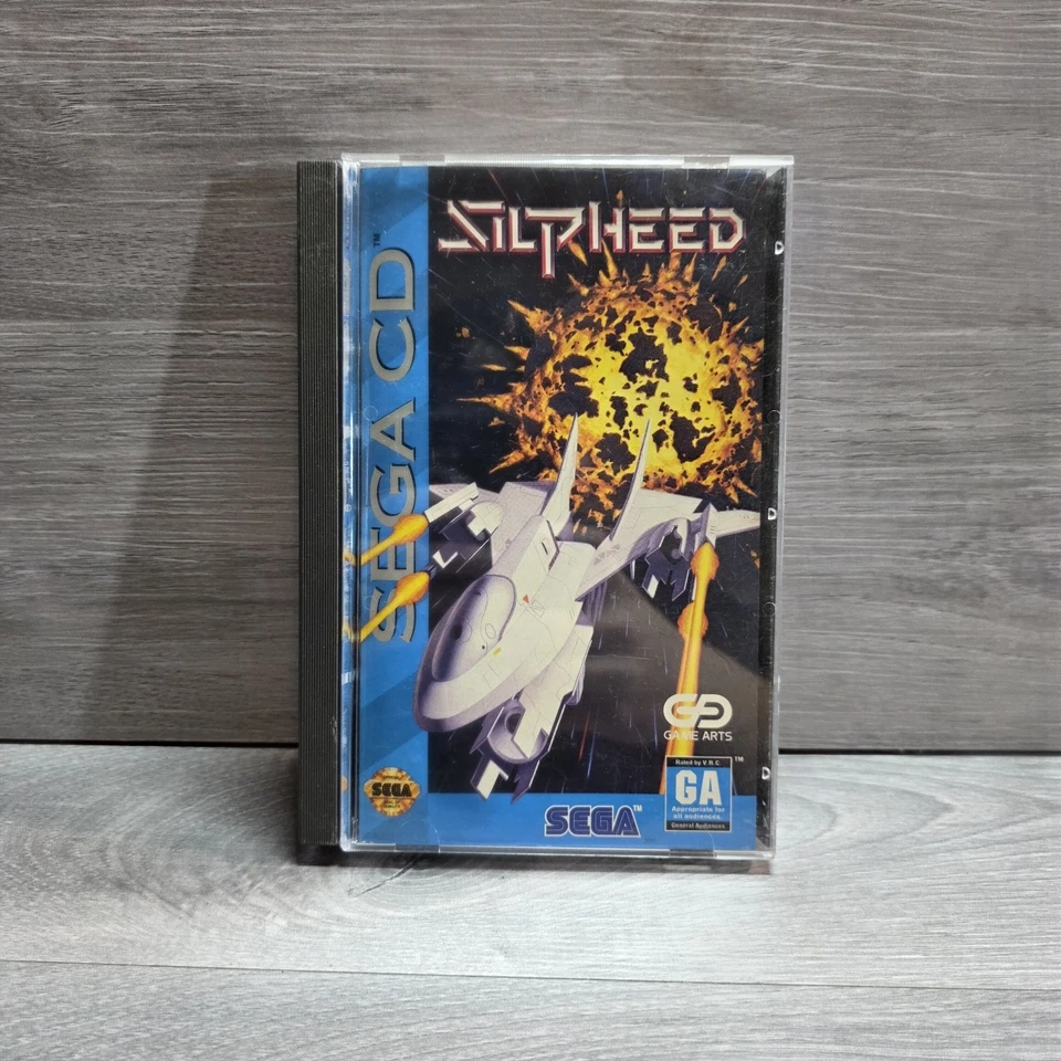 Disco Silpheed (Sega CD), estuche, manual y tarjeta de registro - estuche roto Foto 2 de 4