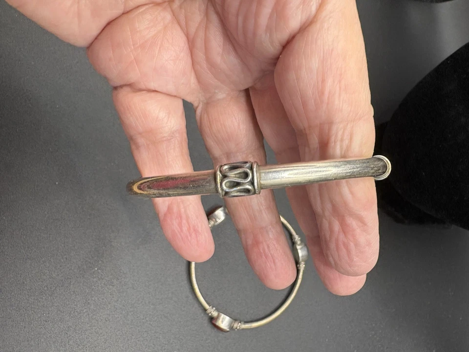 Dos pulseras 38 gramos de plata de ley 925 una con piedras de cornalina Foto 3 de 4