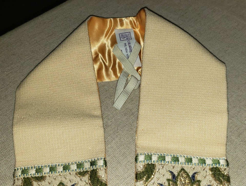 Mniple CATHOLIC MASS VESTMENT MANIPLE C M ALMY USA IMPERFECT BUT LOVELY | eBay