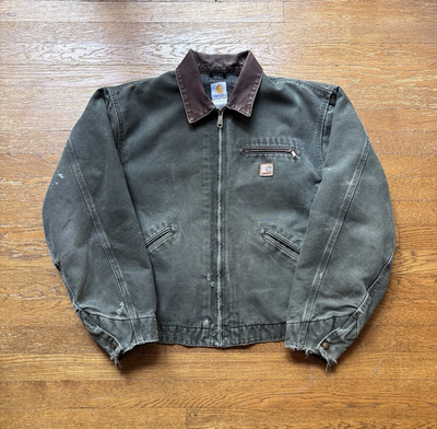 Vintage distressed faded Carhartt J97  Mos Green Detroit jacket coat workwear XL