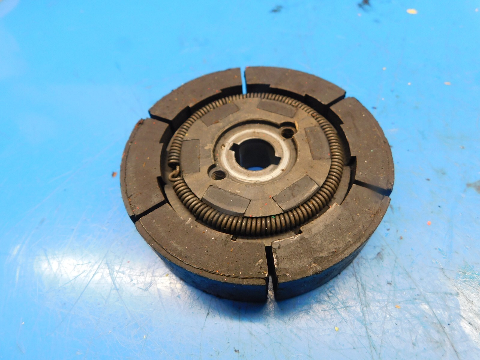 Homelite Chainsaw Model 17 Clutch - Box 5157 W Replacement Part-image