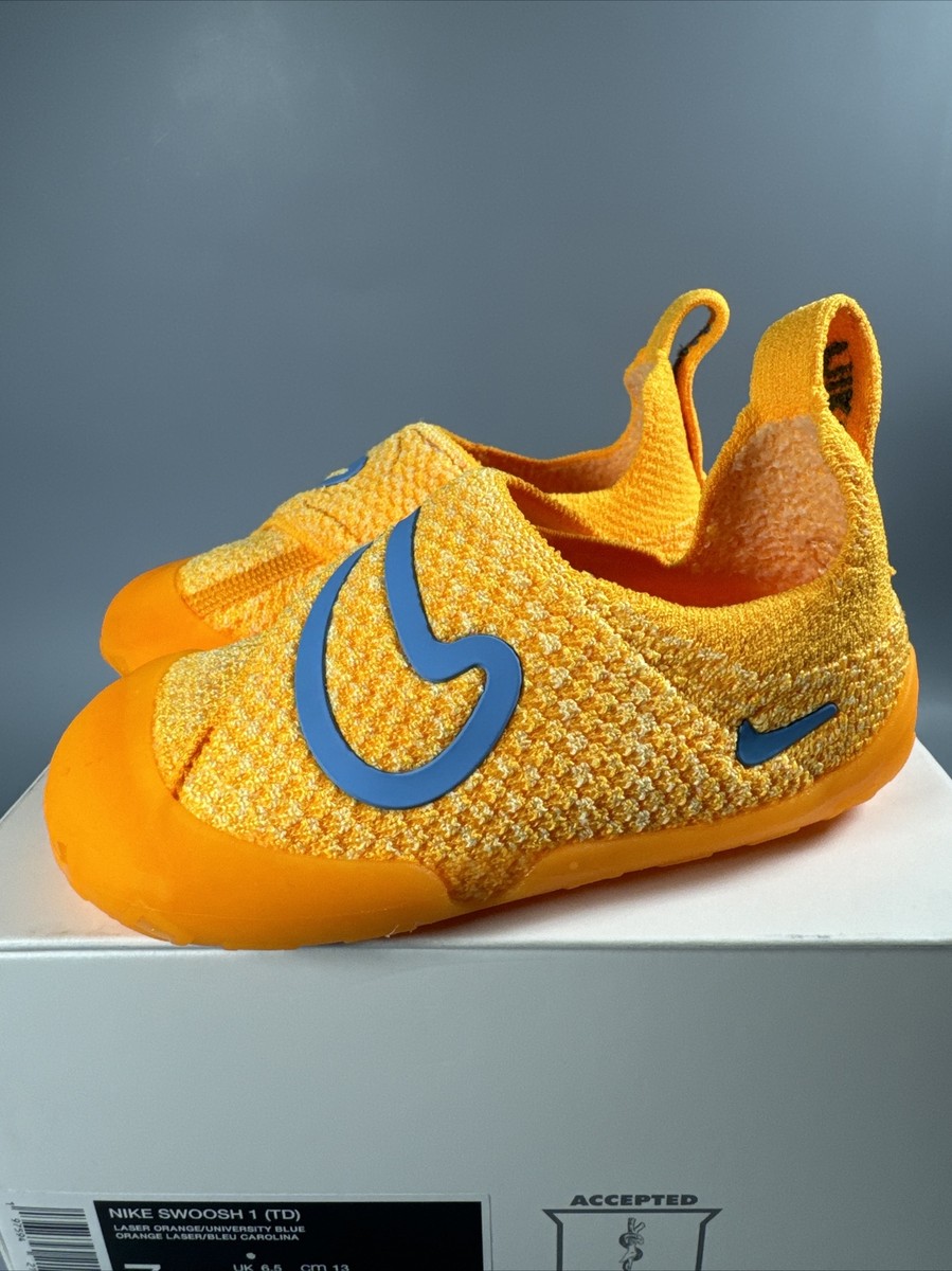 Nike Swoosh Baby Toddler Flyknit Shoes Laser Orange University