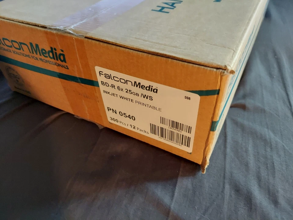 300 Discs Falcon Media BluRay BD-R 25GB Recordable White Inkjet Printable 12x25 - Image 2 of 4