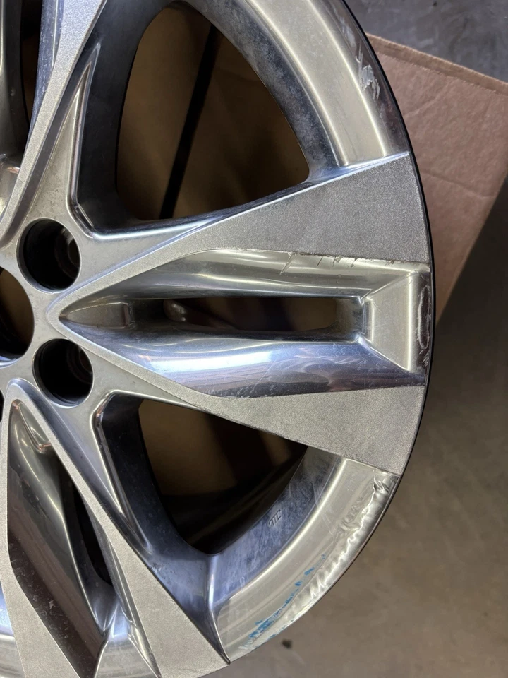 2021-2025 Toyota Sienna 18X7½" Aluminium Alloy Wheel Rim 4260D-08020 *Gouges - Image 2 of 4