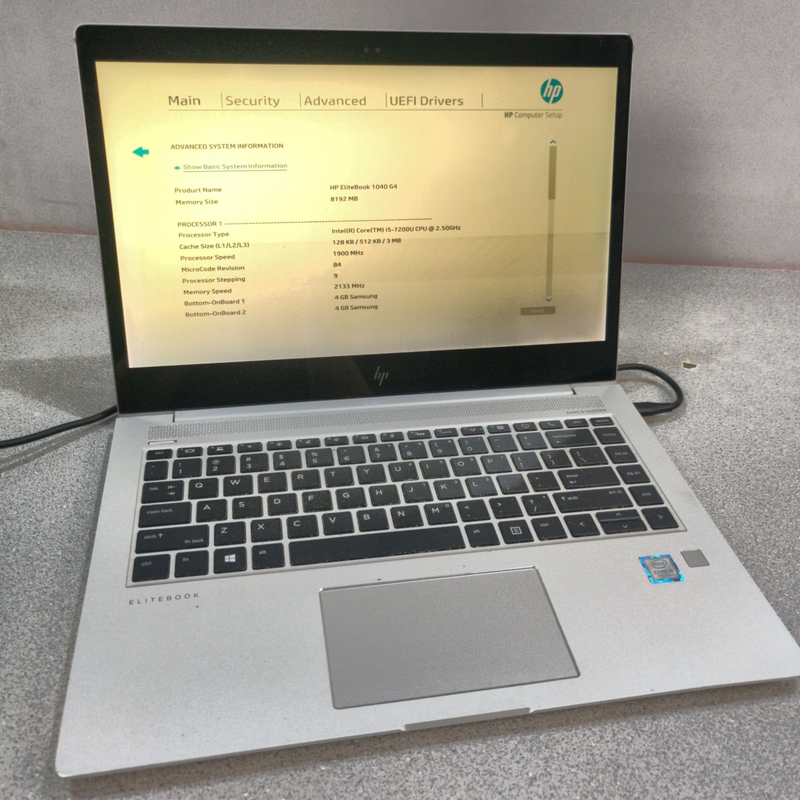 HP EliteBook 1040 G4 i5-7300U 8GB RAM  NO SSD/OS/AC FOR PARTS BAD LCD
