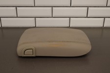 2003-2006 Cadillac Escalade Shale Leather Center Console Lidarm Rest Oem