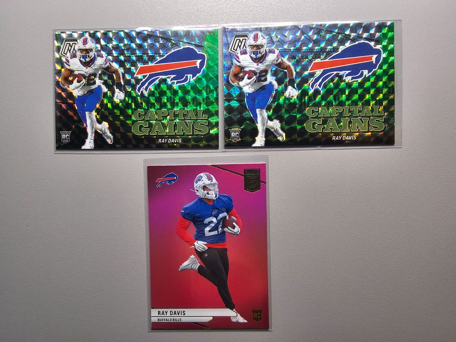 2024 Panini Mosaic Capital Gains Ray Davis #4 Silver Prizm & Donruss Elite Pink