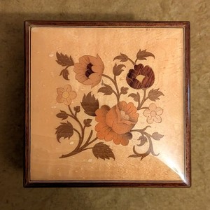 Greensleeves Music Box | eBay