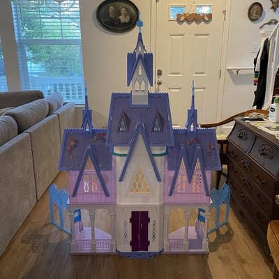 FROZEN 2 ULTIMATE ARENDELLE CASTLE 5X4 FEET WITH LIGHTS AND MOVING BALCONY READ*
