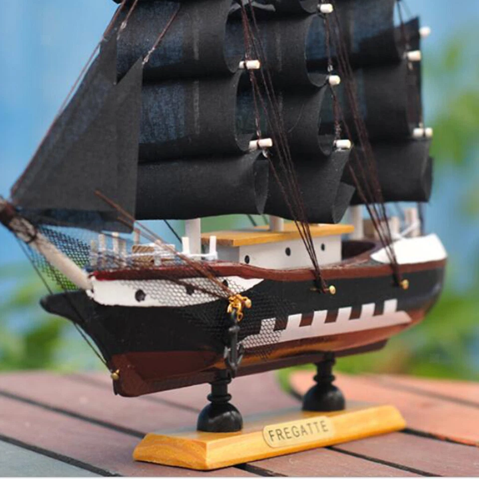 Modellschiff Holz Schiffsmodell Flaggschiff Piratenschiff 24cm Antik-Stil #1 - Bild 2 von 4