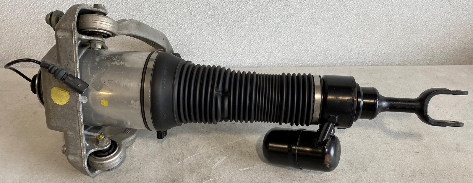 2007 Bentley Flying Spur Strut Assembly Left LH Driver's Assembly OEM